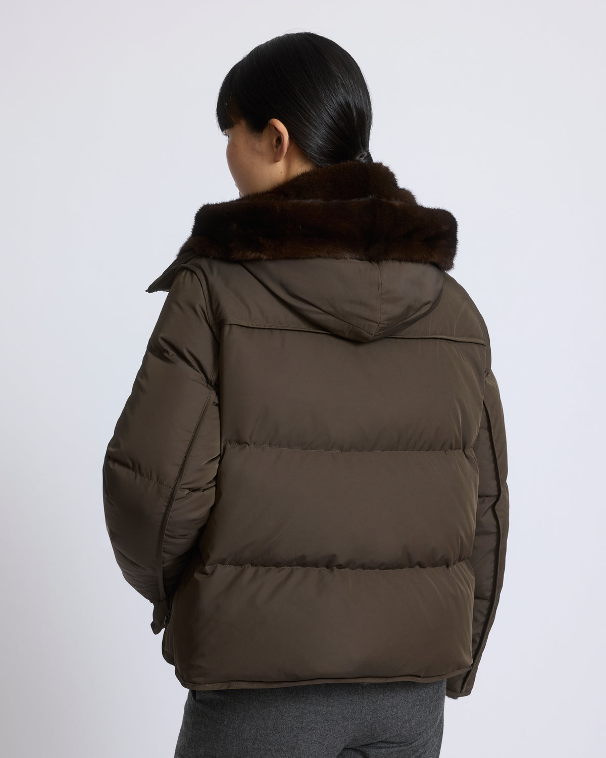 Iconic "A" line down jacket with mink fur hooded bib - Yves Salomon - New Fall/Winter Collection