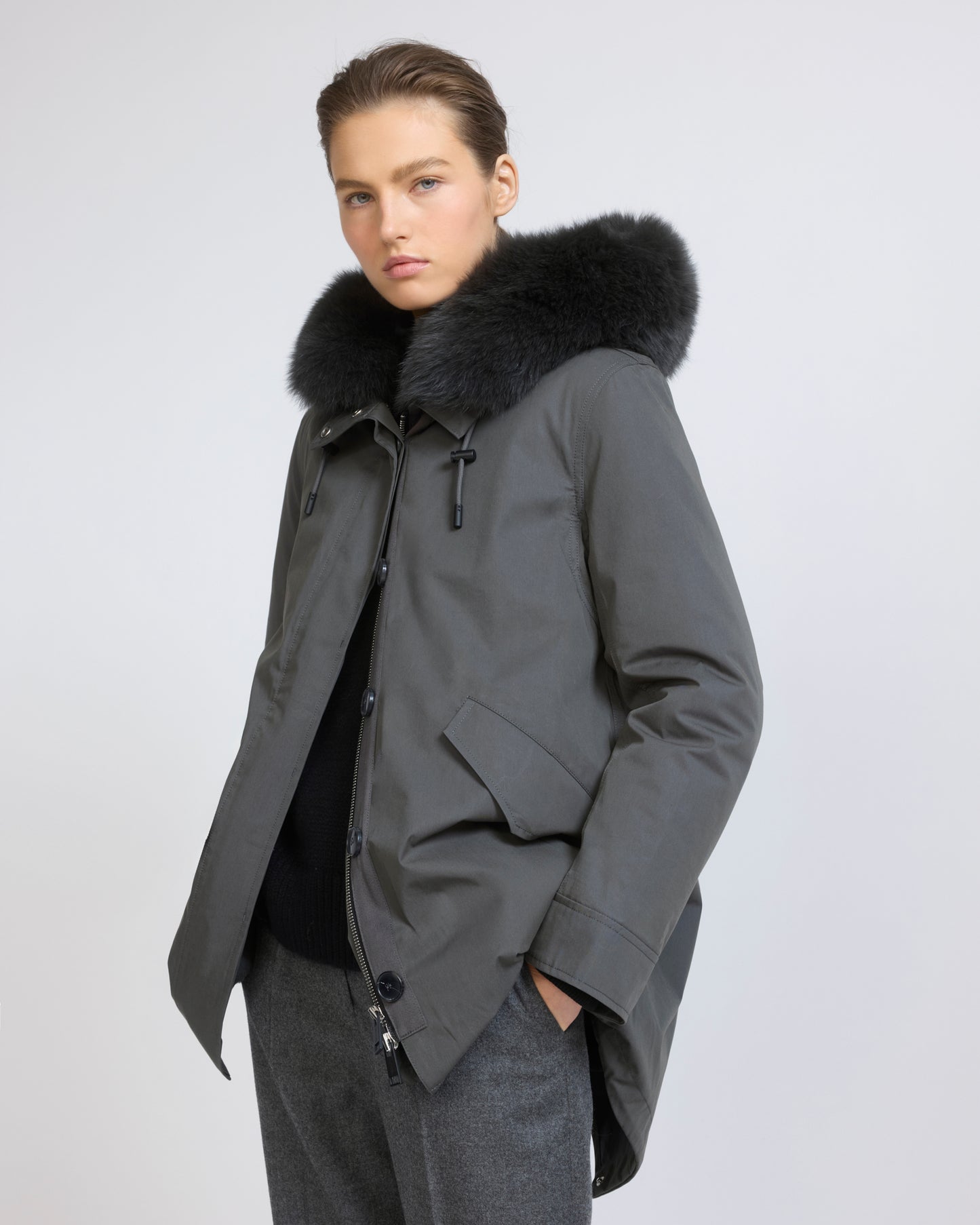 Short Iconic parka in waterproof cotton blend with fox and rabbit fur - Yves Salomon - New Fall/Winter Collection