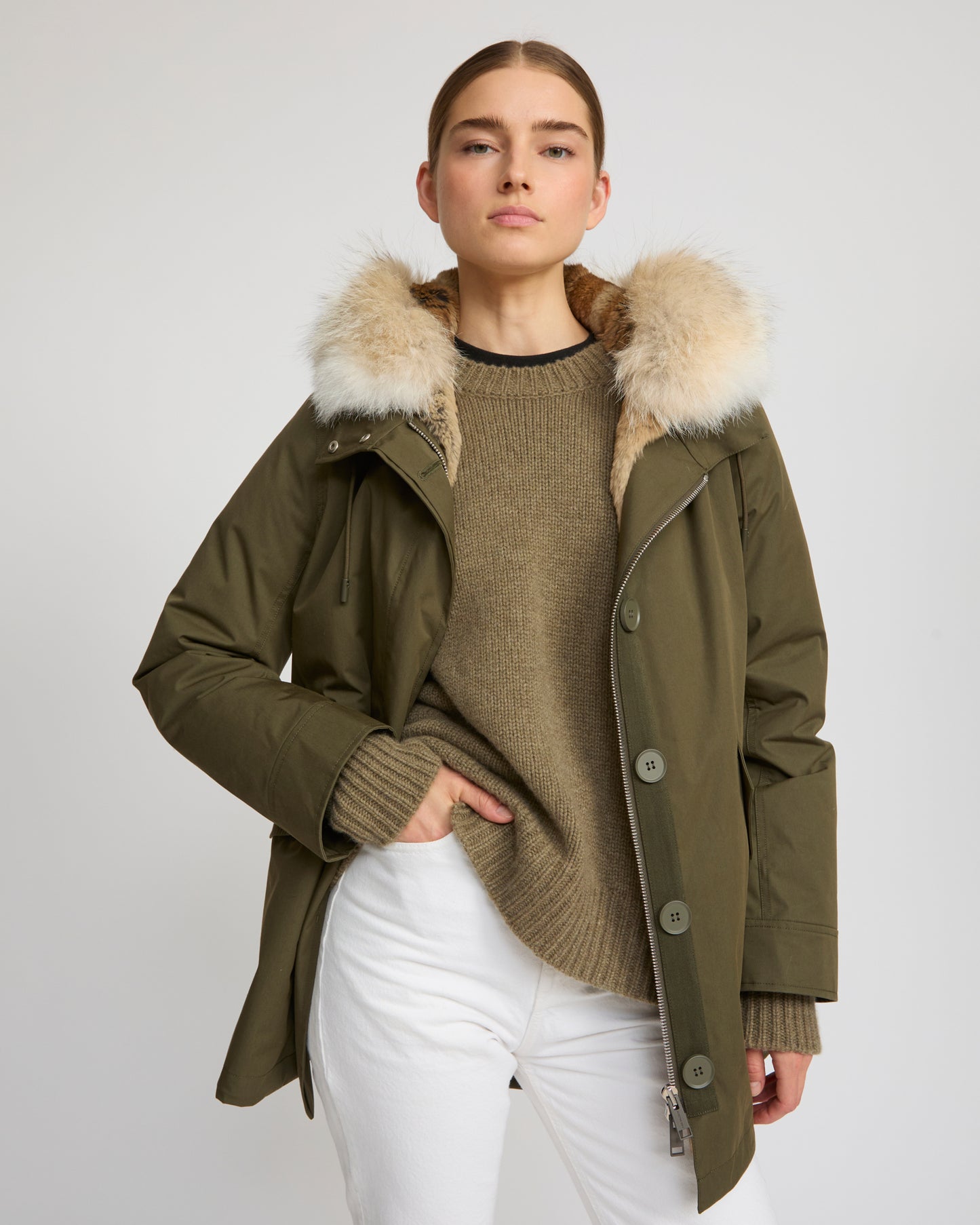 Short parka in technical fabric, rabbit and coyote fur - Yves Salomon