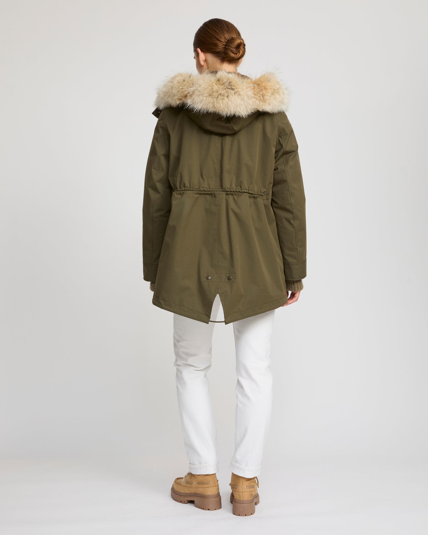 Short parka in technical fabric, rabbit and coyote fur - Yves Salomon
