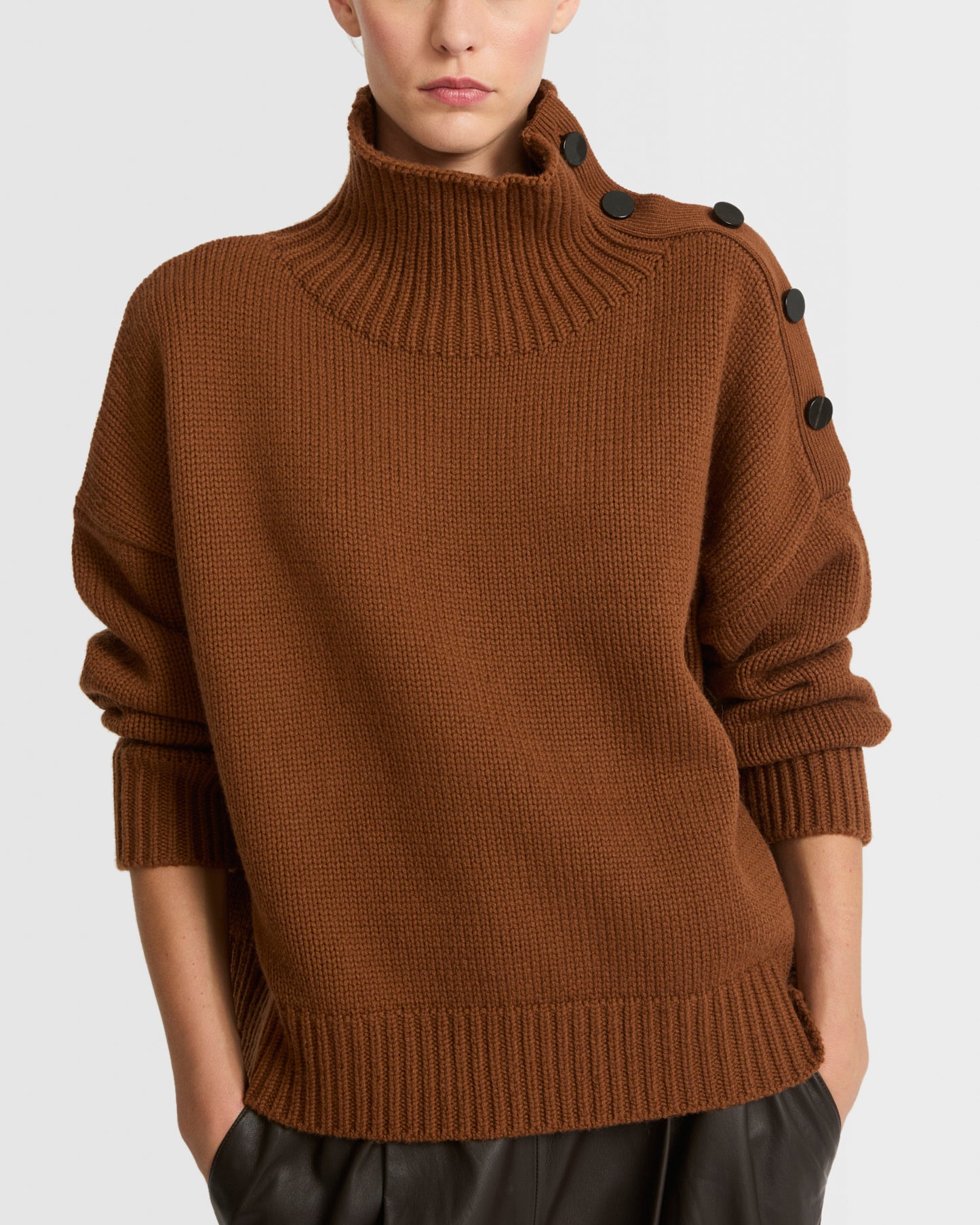 Oversized knit jumper