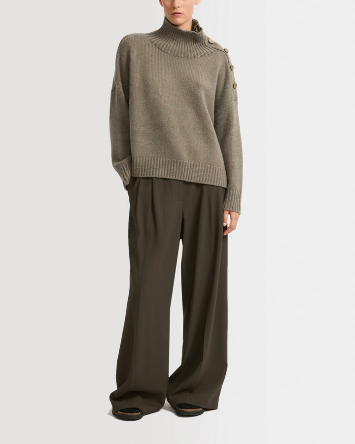 Oversized knit jumper