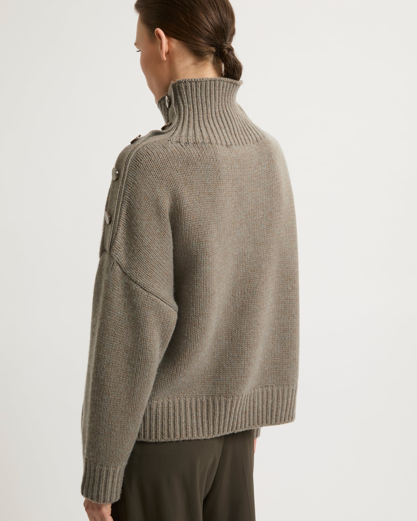 Oversized knit jumper