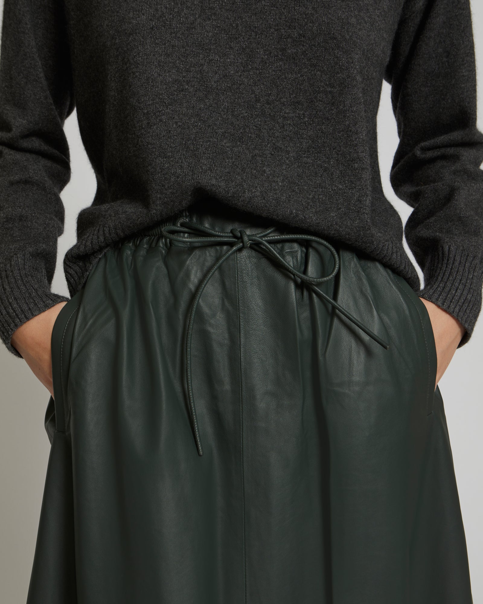 Balck Friday 2025 - Yves Salomon - Flared skirt in lamb leather