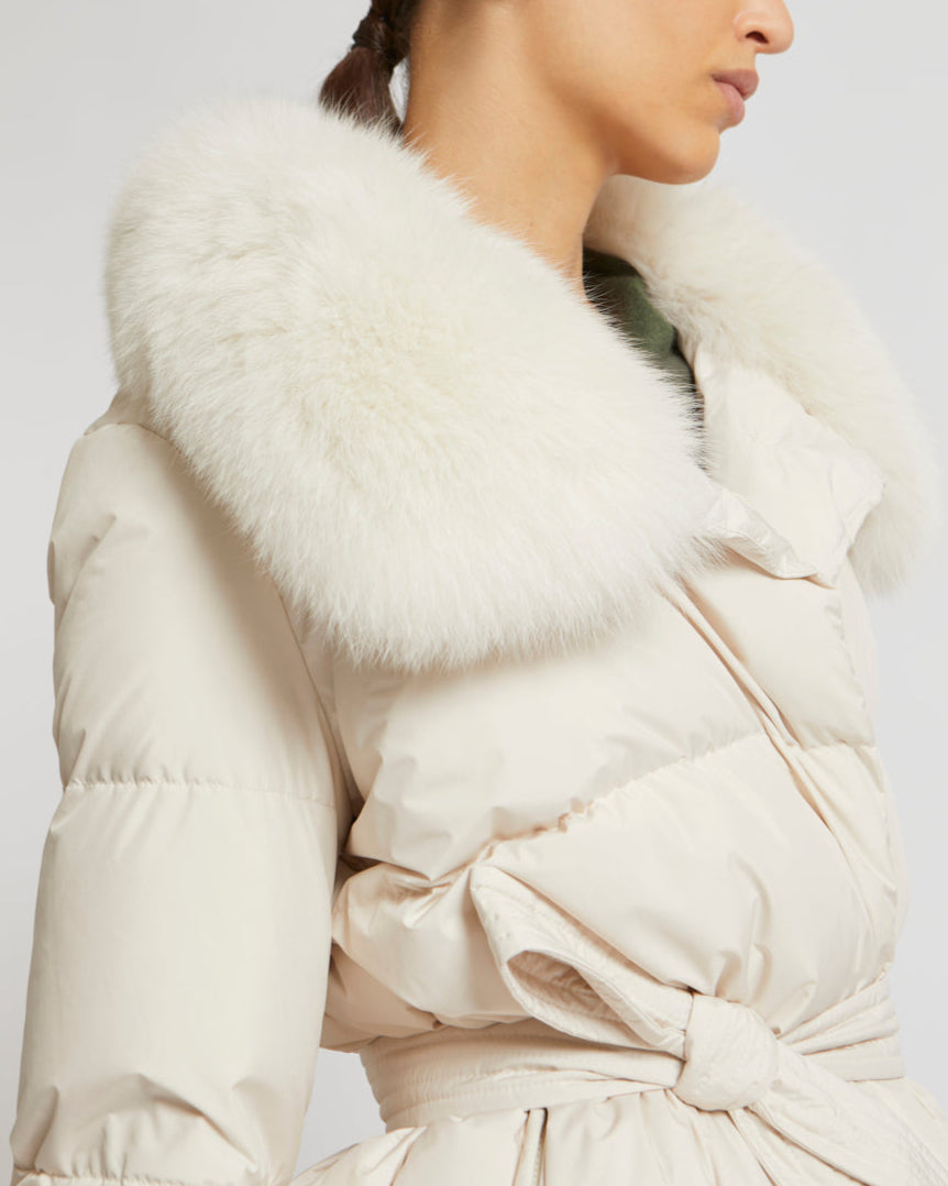 Belted down jacket in waterproof technical fabric with fox