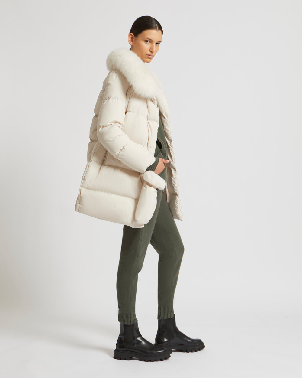Belted down jacket in waterproof technical fabric with fox and rabbit fur - white - Yves Salomon
