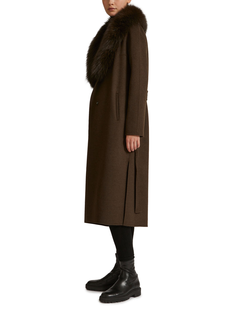 Belted coat in cashmere wool with fox fur collar and lapel