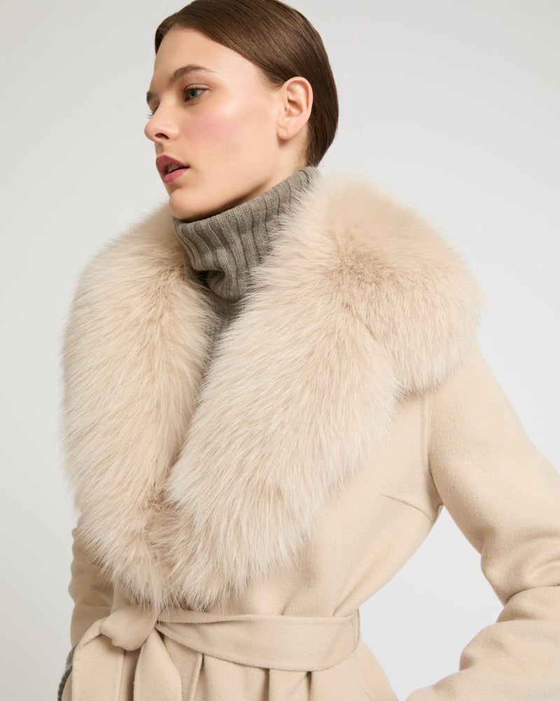 Belted coat in cashmere wool with fox fur collar and lapel - beige - Yves Salomon