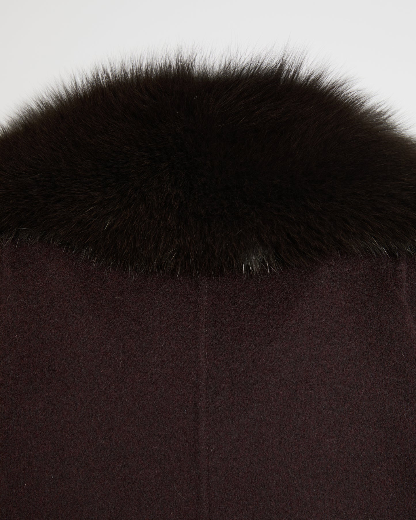 Belted coat in cashmere wool with fox fur collar and lapel