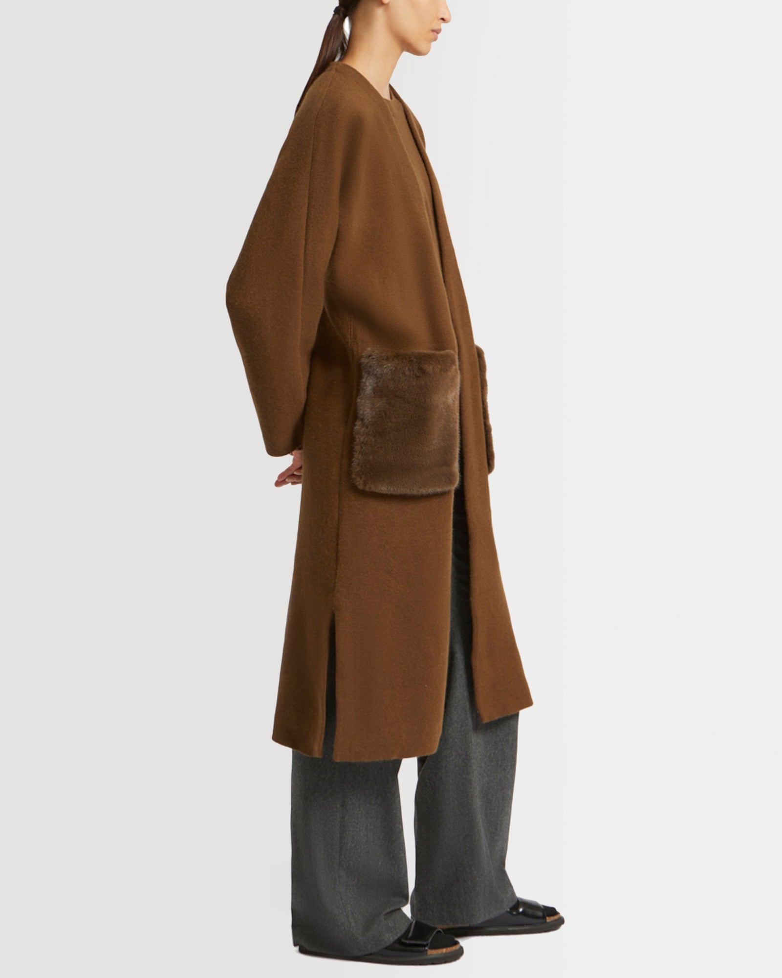 Long knit cardigan with mink fur - brown - Yves Salomon Long knit cardigan with mink fur - brown - Yves Salomon