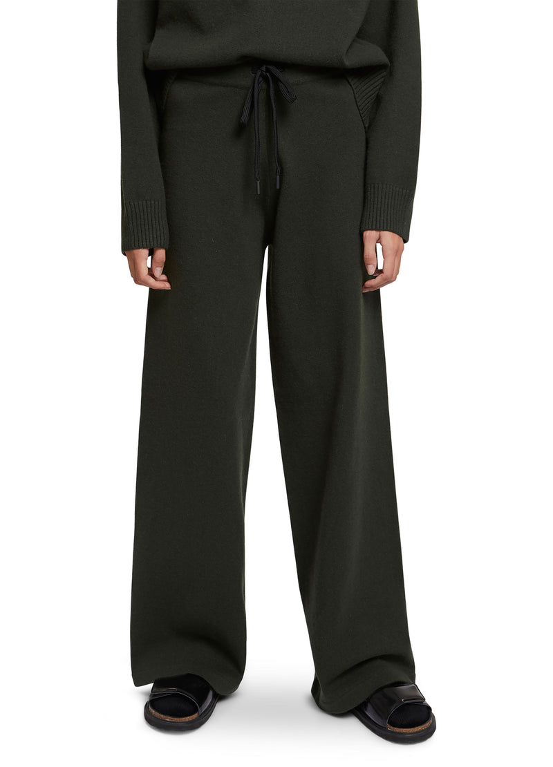 Wide-leg knit trousers