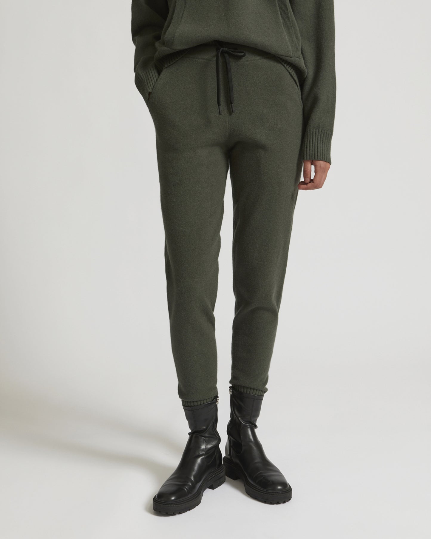 Winter sale & boxing day Yves Salomon -Knit joggers