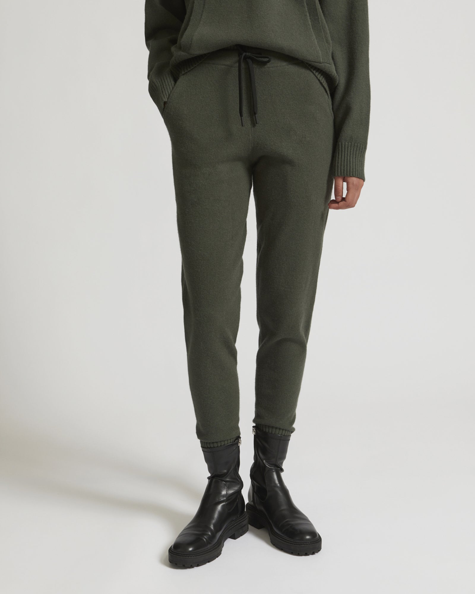 Winter sale & boxing day Yves Salomon -Knit joggers
