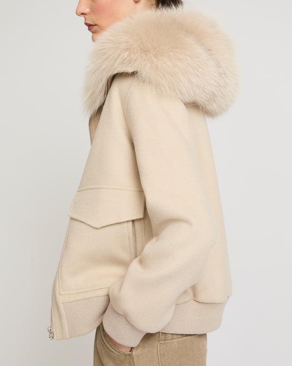 Cropped jacket in cashmere wool with fox fur collar