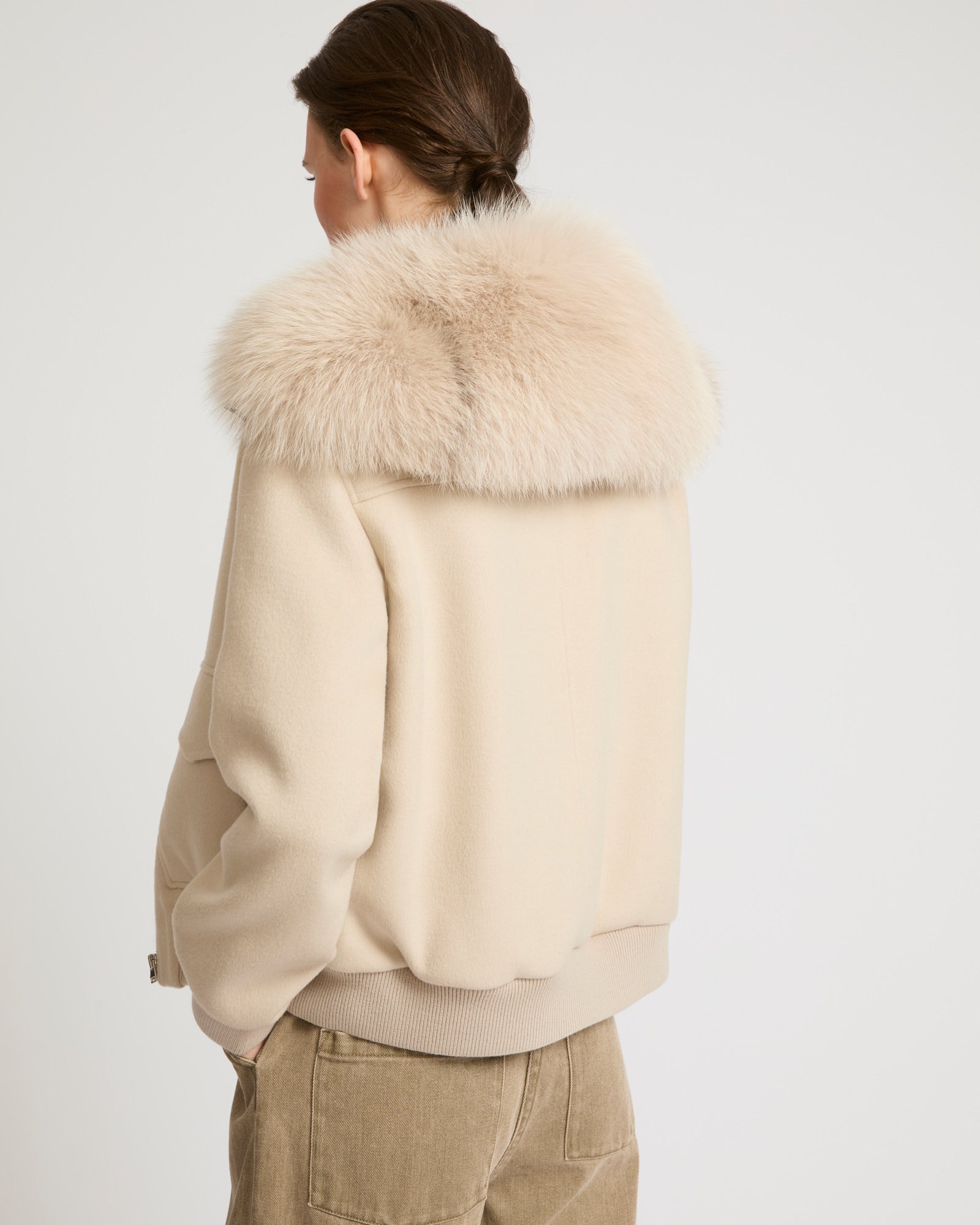 l*a様 【Rosen Kreuz】CROPPED 2WAY FUR Cropped jacket in cashmere with fox fur collar - black