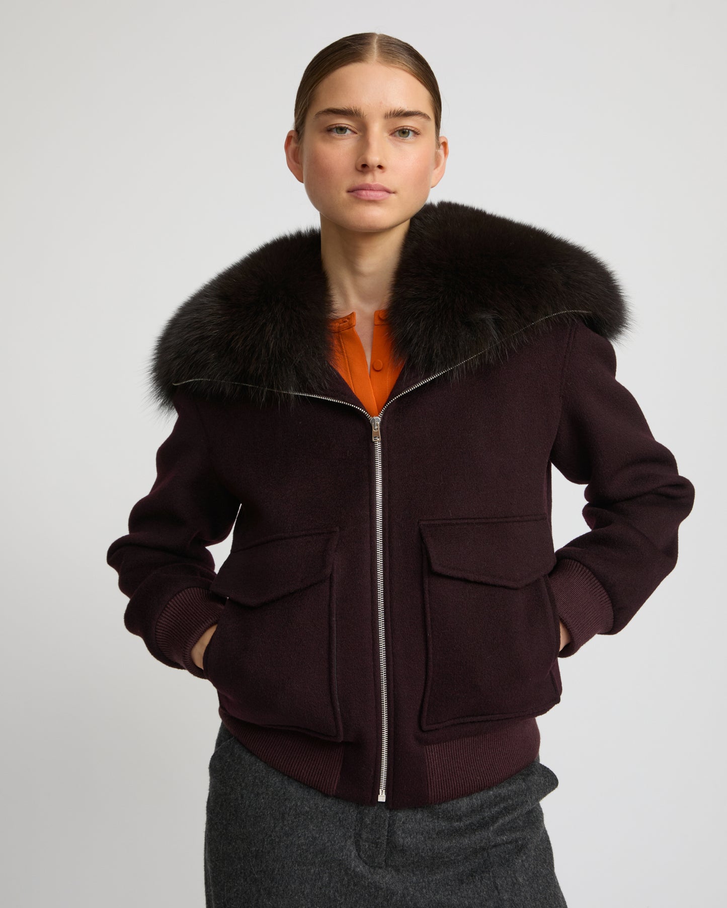 Cropped jacket in cashmere wool with fox fur collar - Yves Salomon