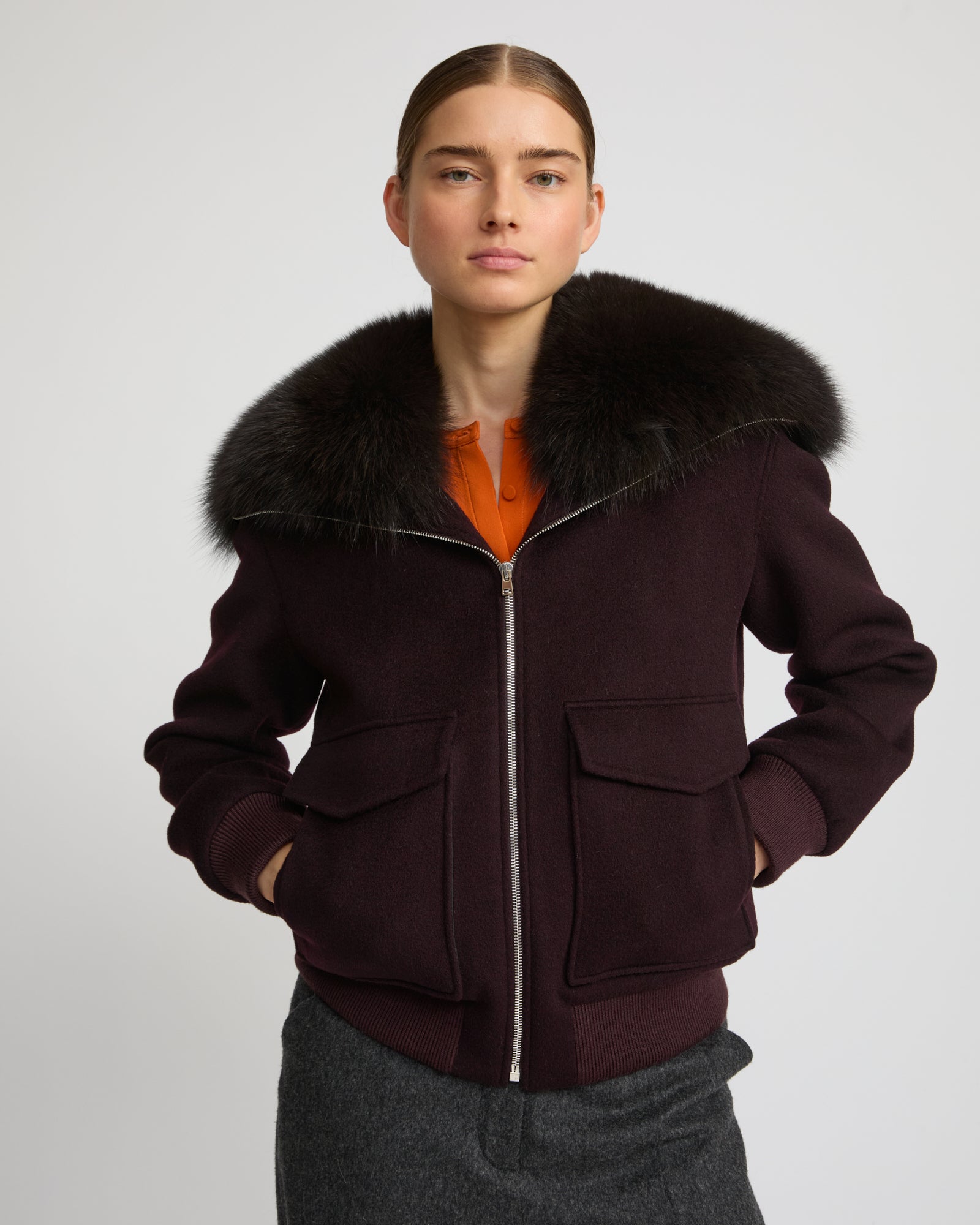 Cropped jacket in cashmere wool with fox fur collar - Yves Salomon