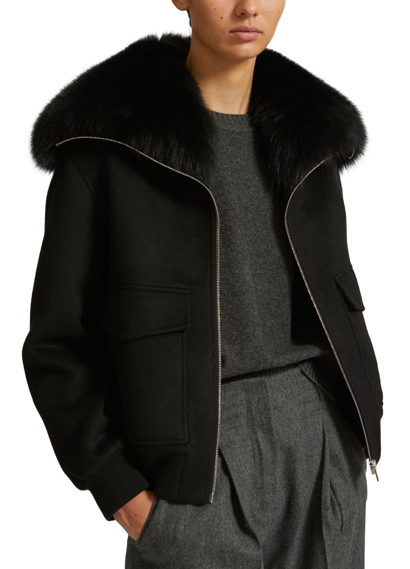 Cropped jacket in cashmere wool with fox fur collar