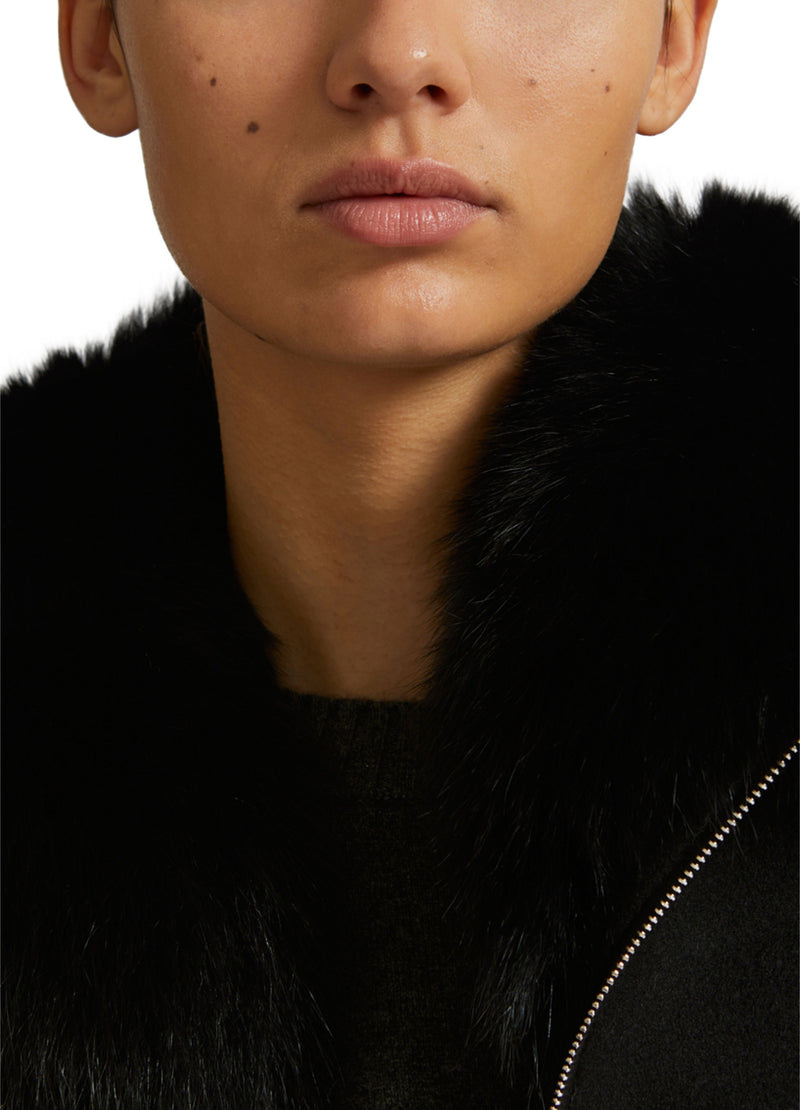 Cropped jacket in cashmere wool with fox fur collar