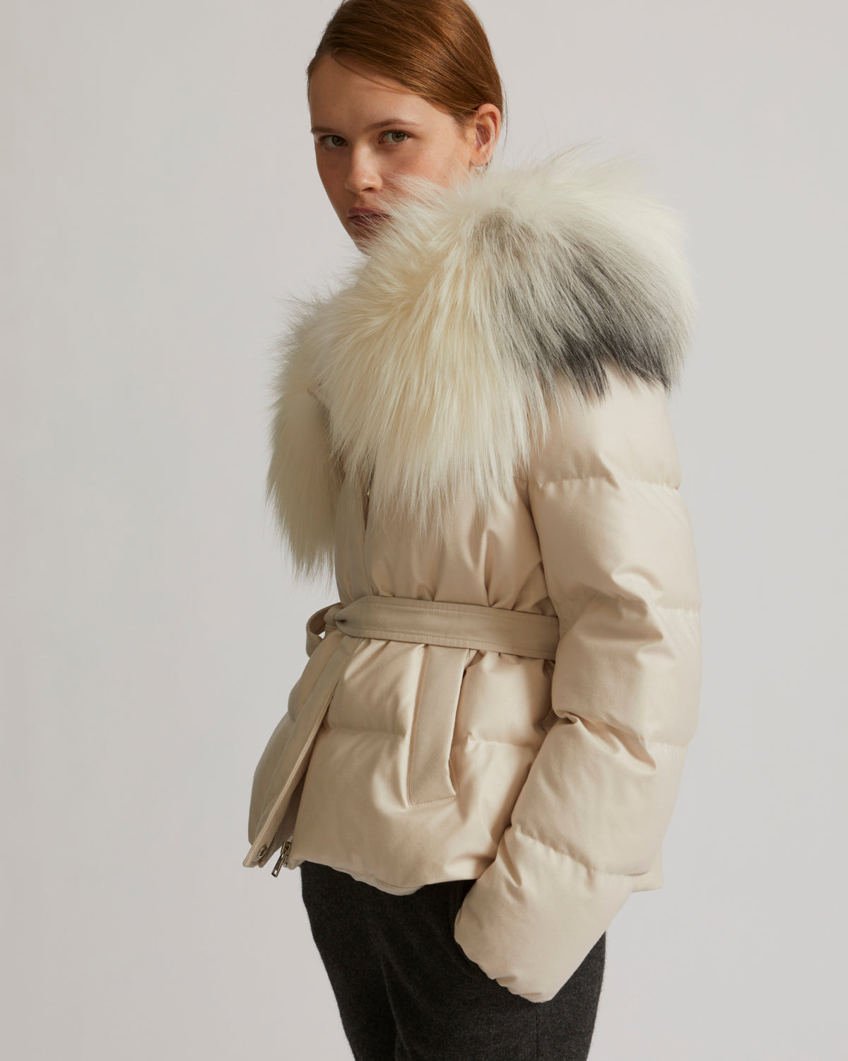 Short down jacket in waterproof flannel fabric with fox hood trim - white - Yves Salomon