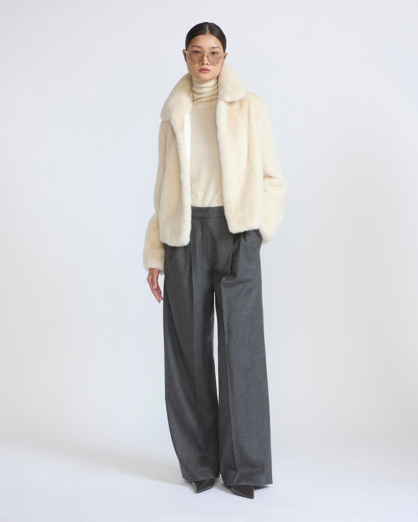 Short jacket in long-haired mink fur - Yves Salomon - New Fall/Winter Collection