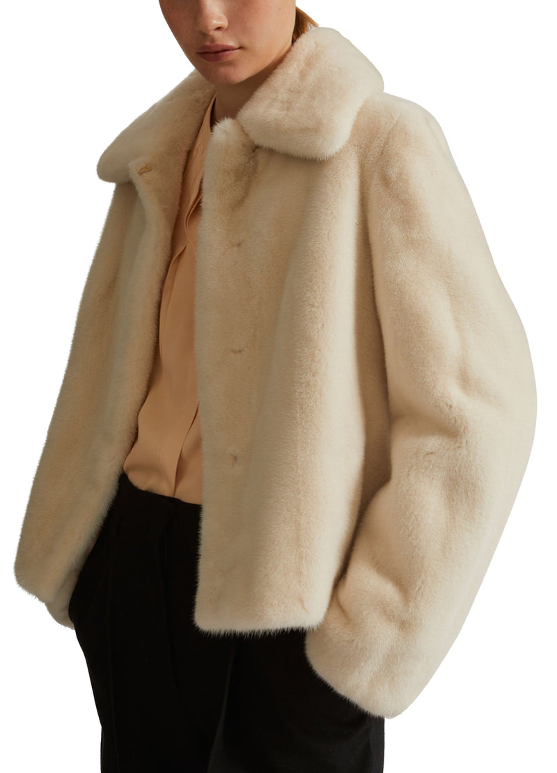 Short jacket in long-haired mink fur