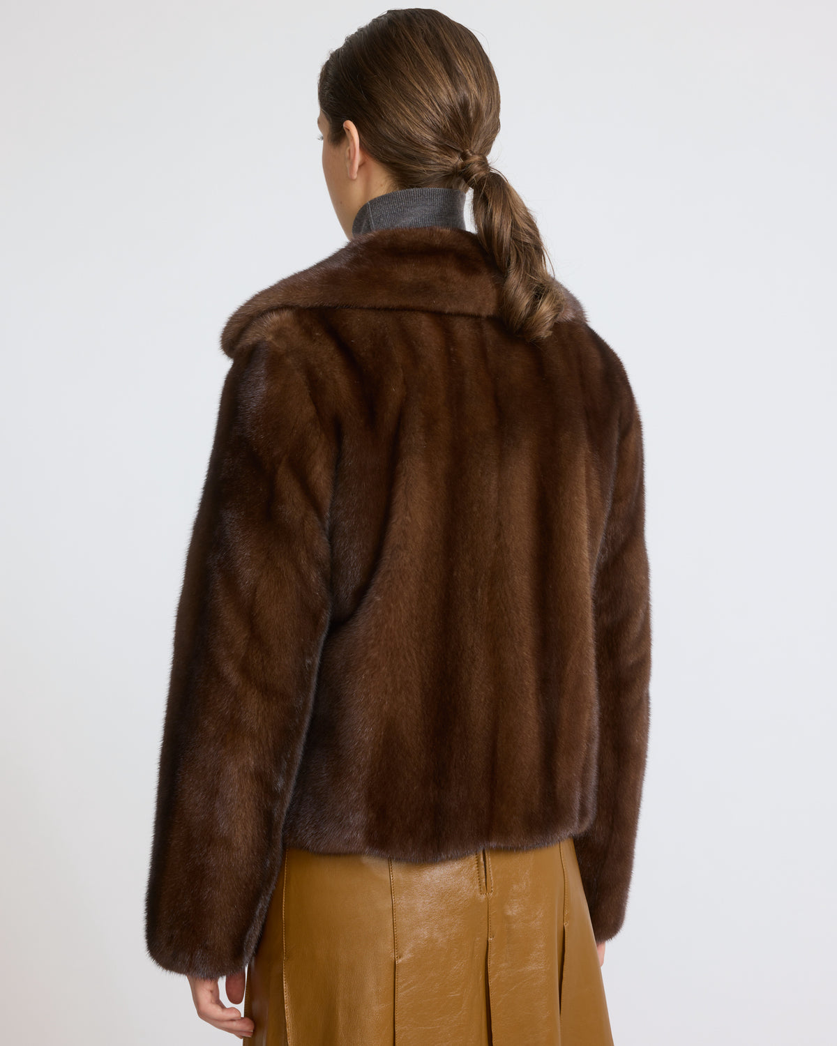 Short jacket in long-haired mink fur - Yves Salomon - New Fall/Winter Collection