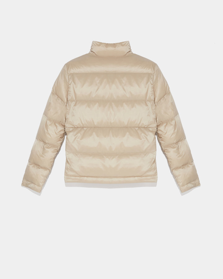 Short light down jacket