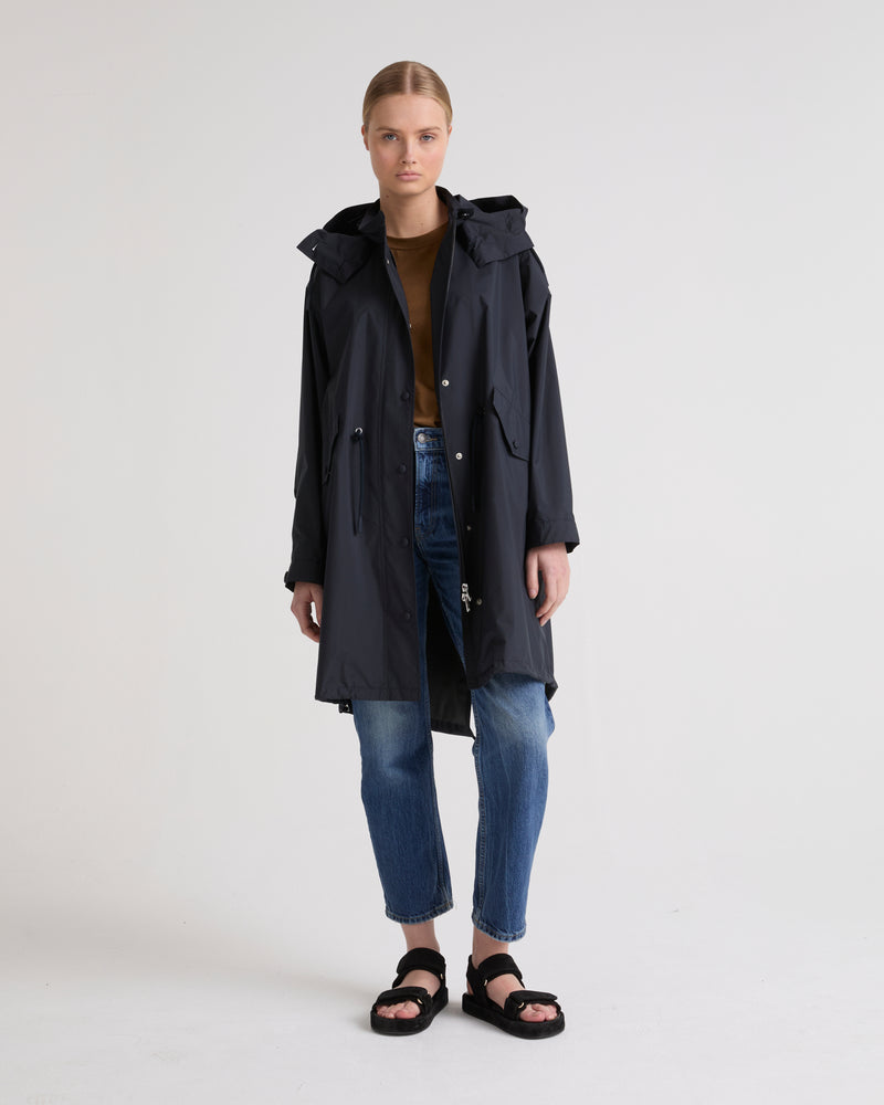 Long fishtail parka in techical fabric