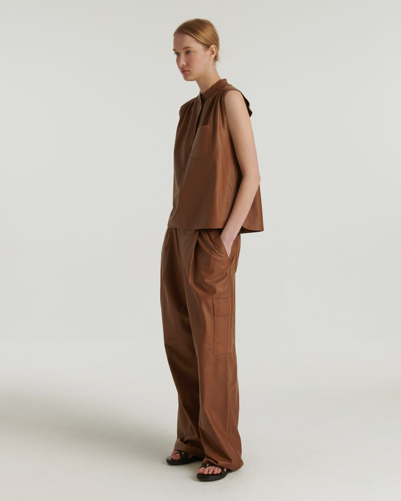 Sleeveless leather top - brown - Yves Salomon