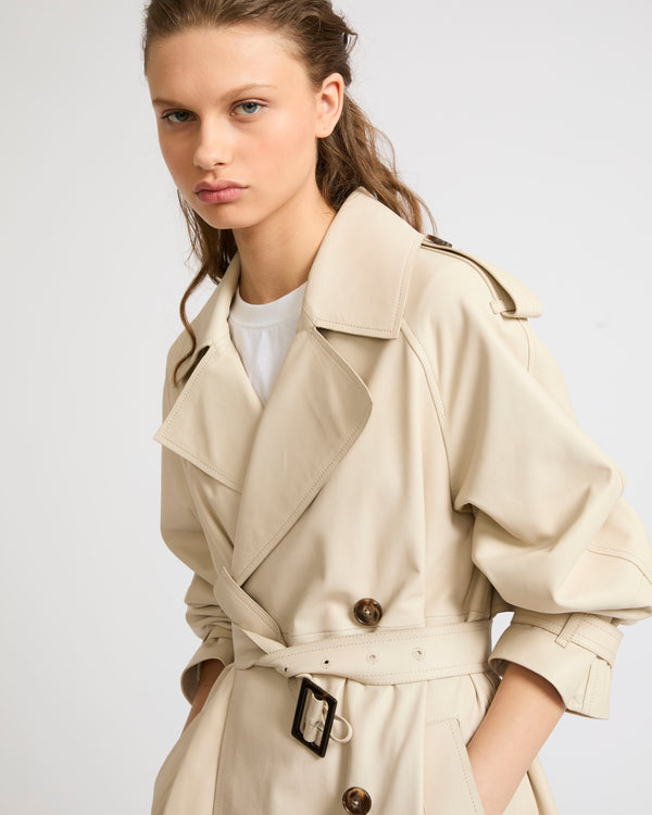 Long belted trench coat in lamb leather