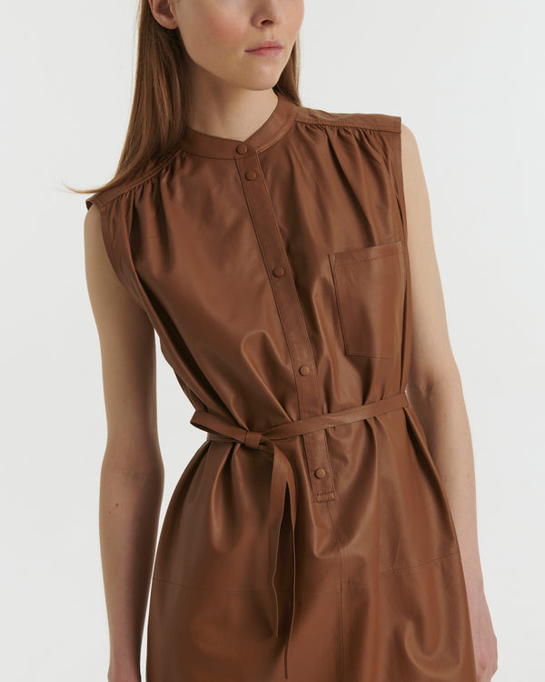 Sleeveless lamb leather shirt dress