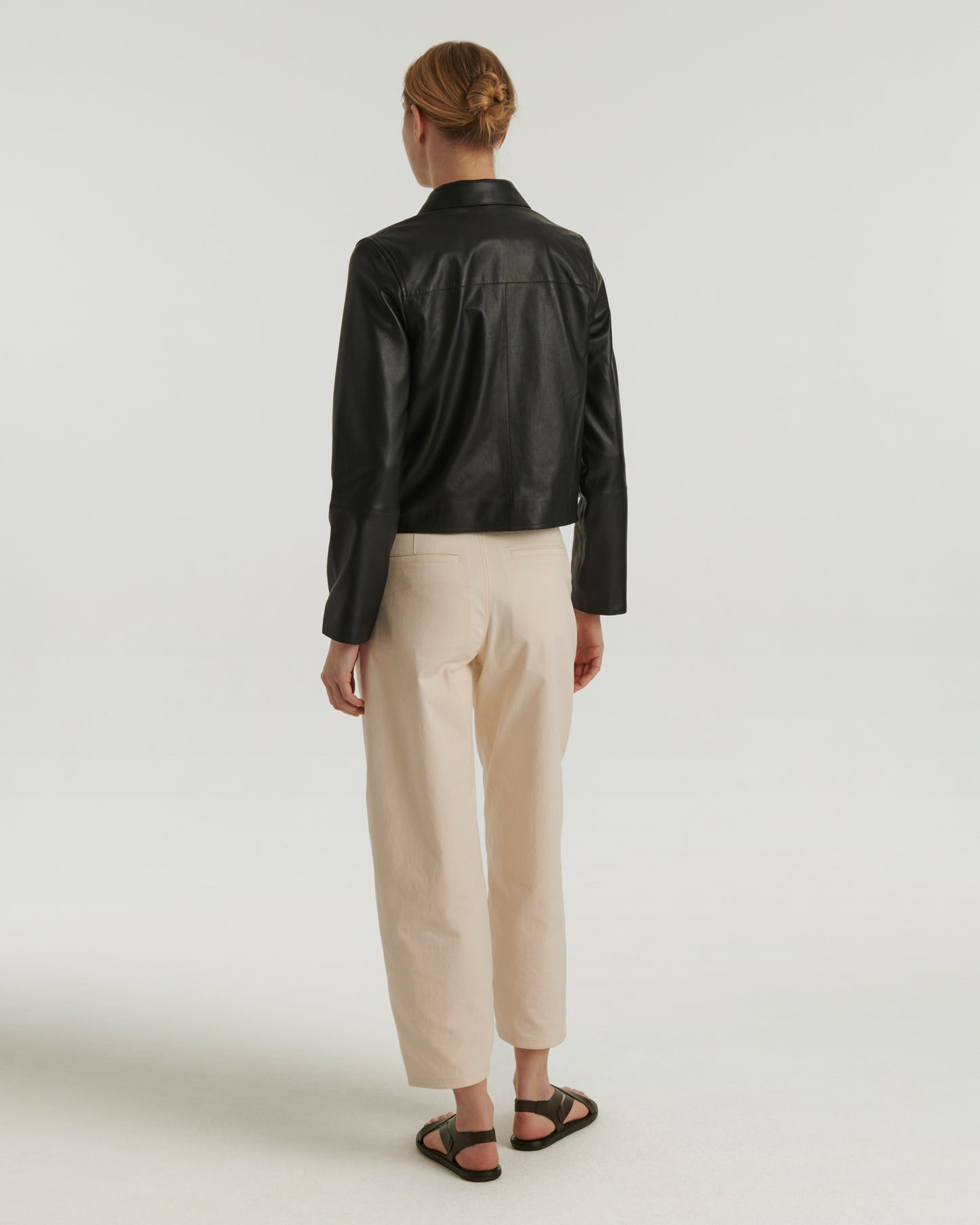 Short lamb leather jacket