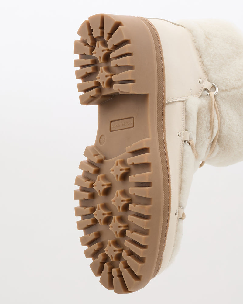 Lace-up mid-length shearling boots