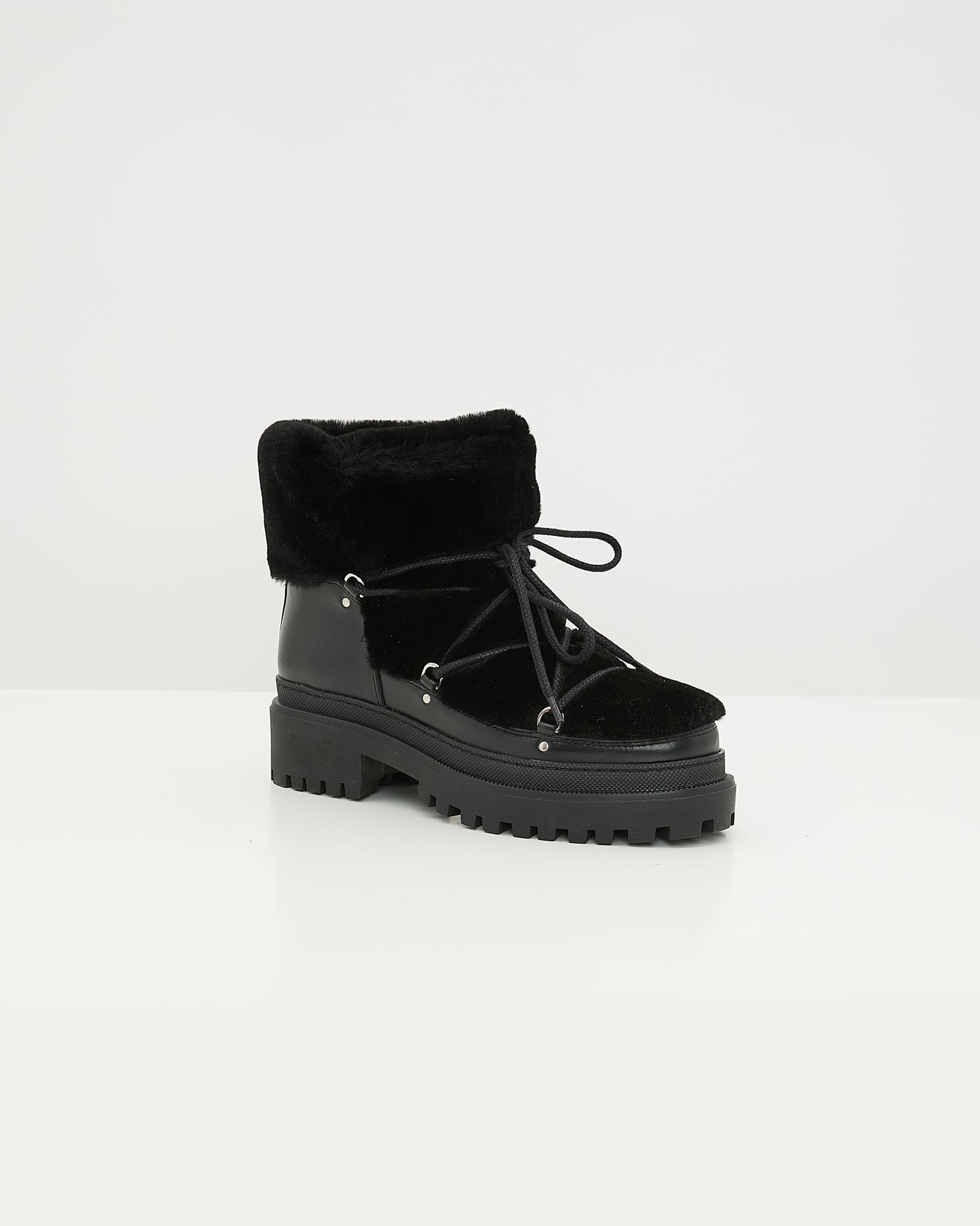 Lace-up mid-length shearling boots - Yves Salomon
