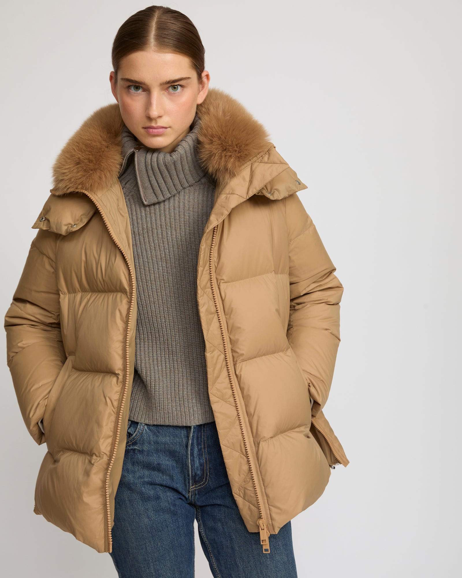 Iconic "A" line down jacket with fox fur collar - Yves Salomon