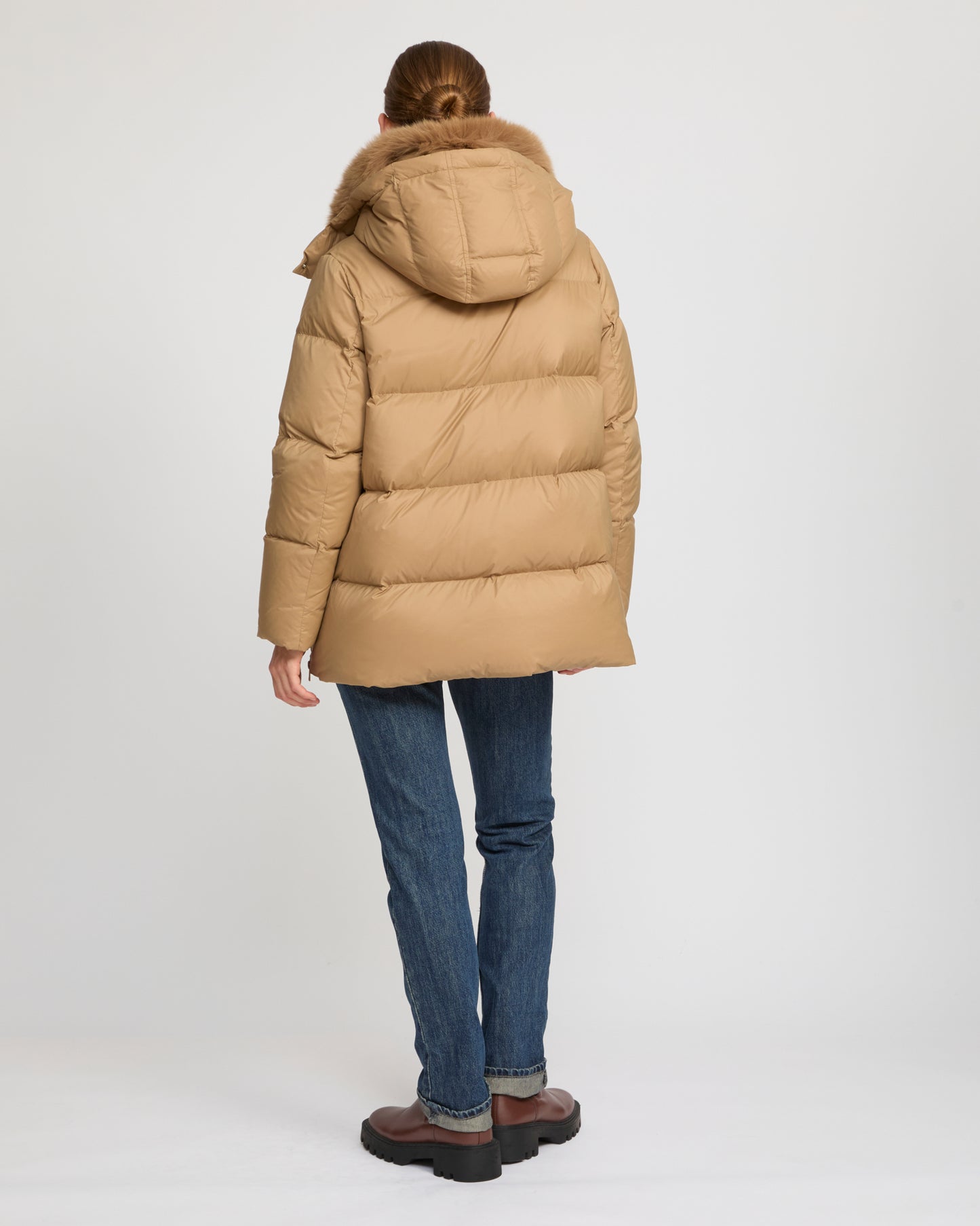 Iconic "A" line down jacket with fox fur collar - Yves Salomon