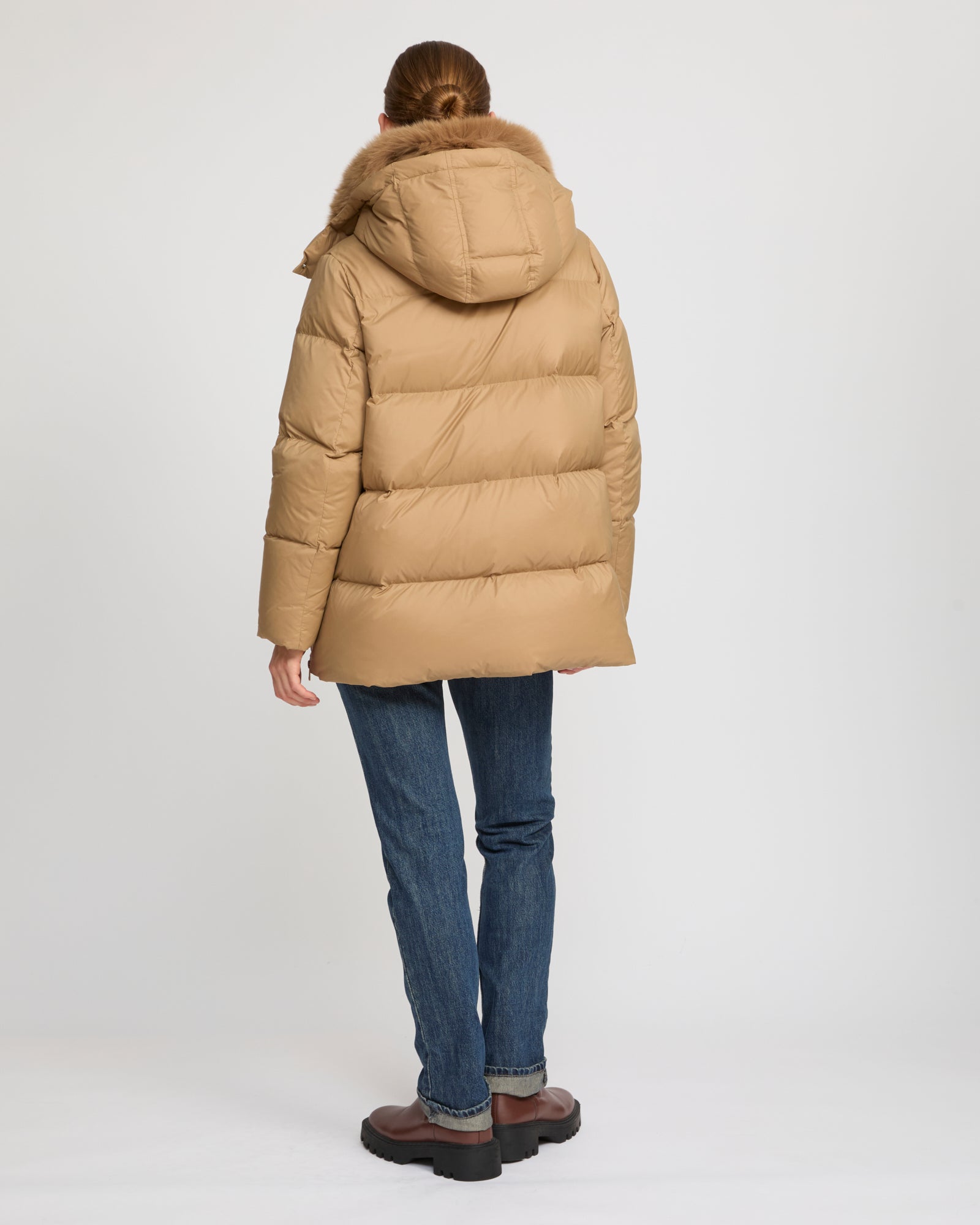 Iconic "A" line down jacket with fox fur collar - Yves Salomon