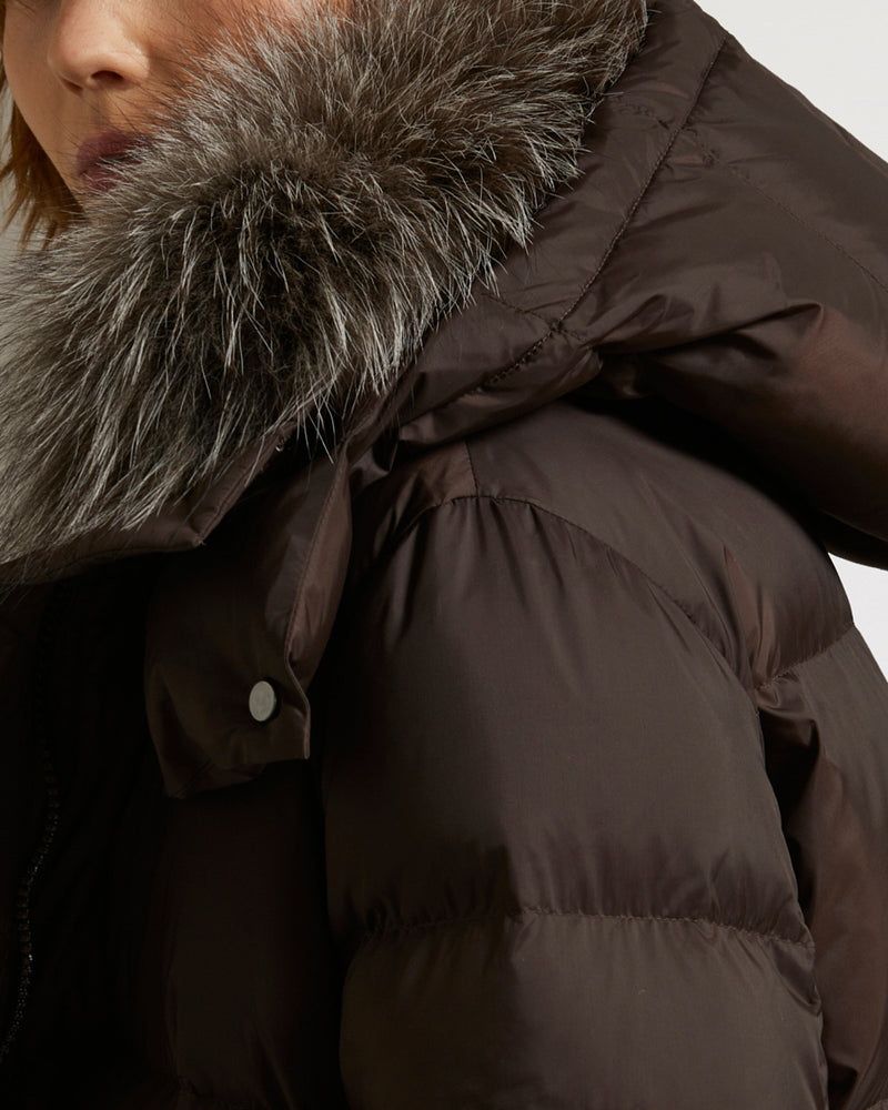 "A" line down jacket in water-repellent technical fabric with fox fur collar