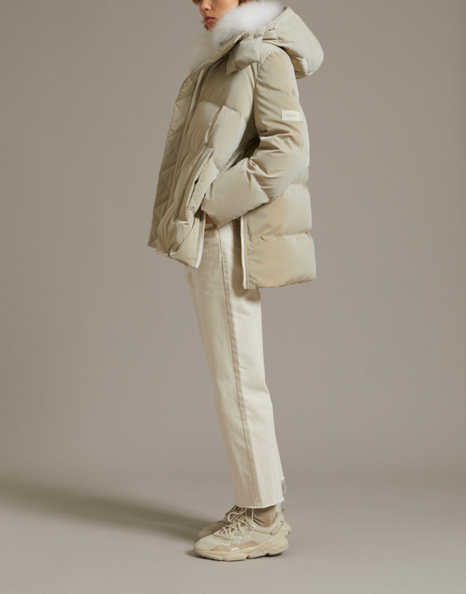 Down jacket with collar trim in lambswool - beige -Yves