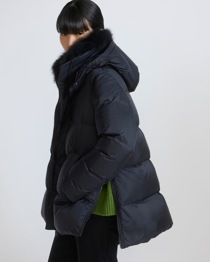 A-line down jacket in waterproof technical fabric with airy lambswool trim - Yves Salomon - New Fall/Winter Collection