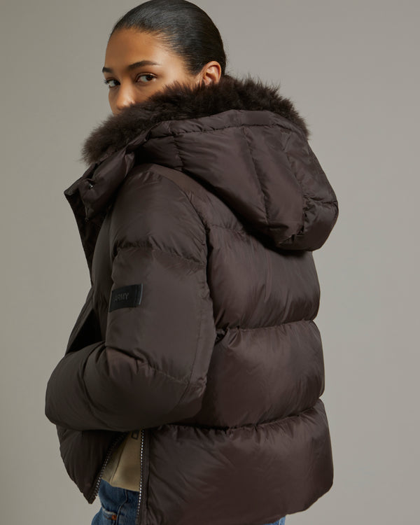 Short "A" line down jacket in water-repellent technical fabric with fluffy lambswool collar - brown - Yves Salomon