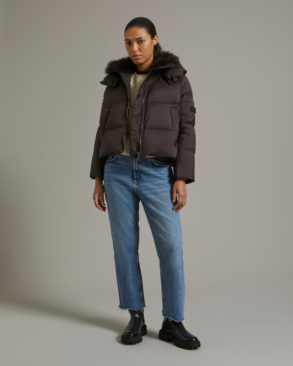 Short "A" line down jacket in water-repellent technical fabric with fluffy lambswool collar - brown - Yves Salomon