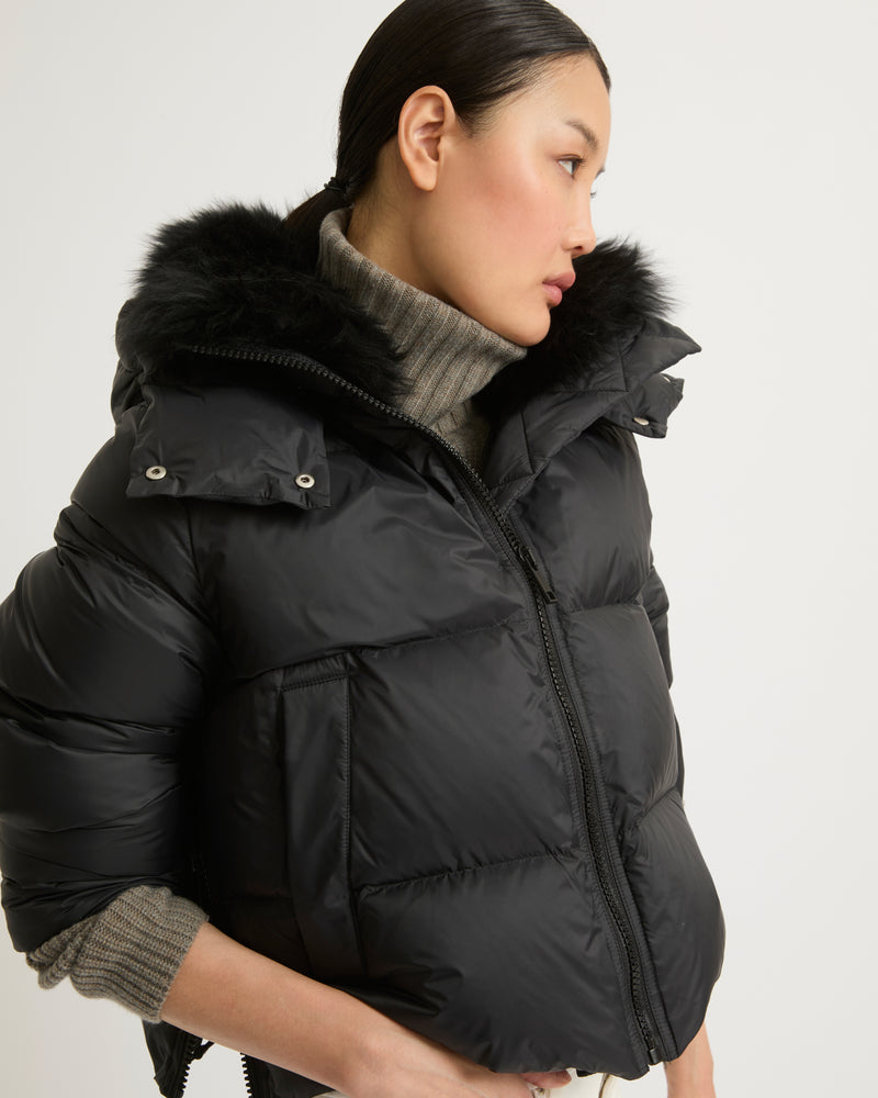 Short "A" line down jacket in water-repellent technical fabric with fluffy lambswool collar - black - Yves Salomon