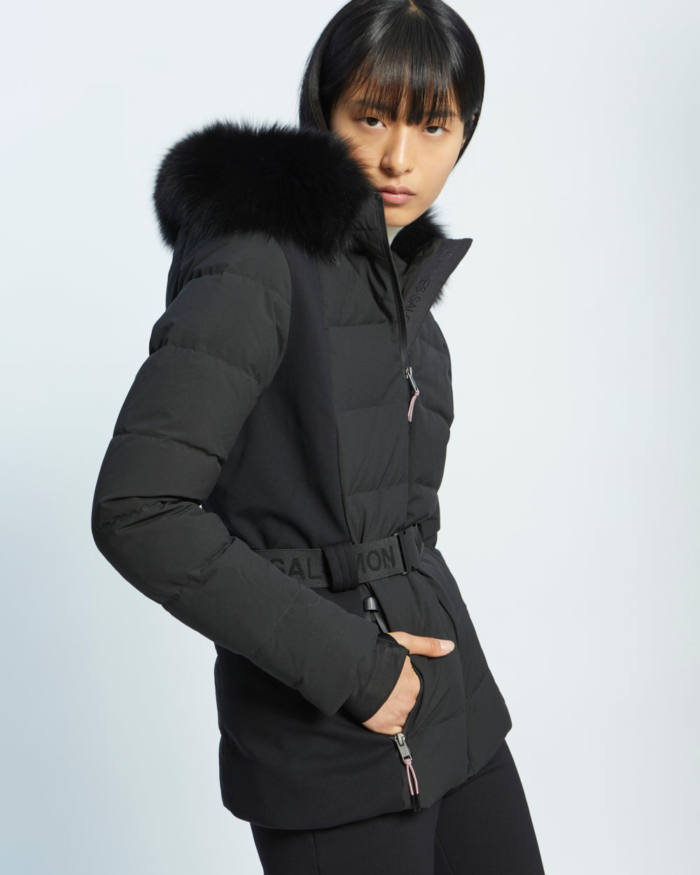 mixed fabric belted skiwear jacket with fox fur trim - black - Yves Salomon