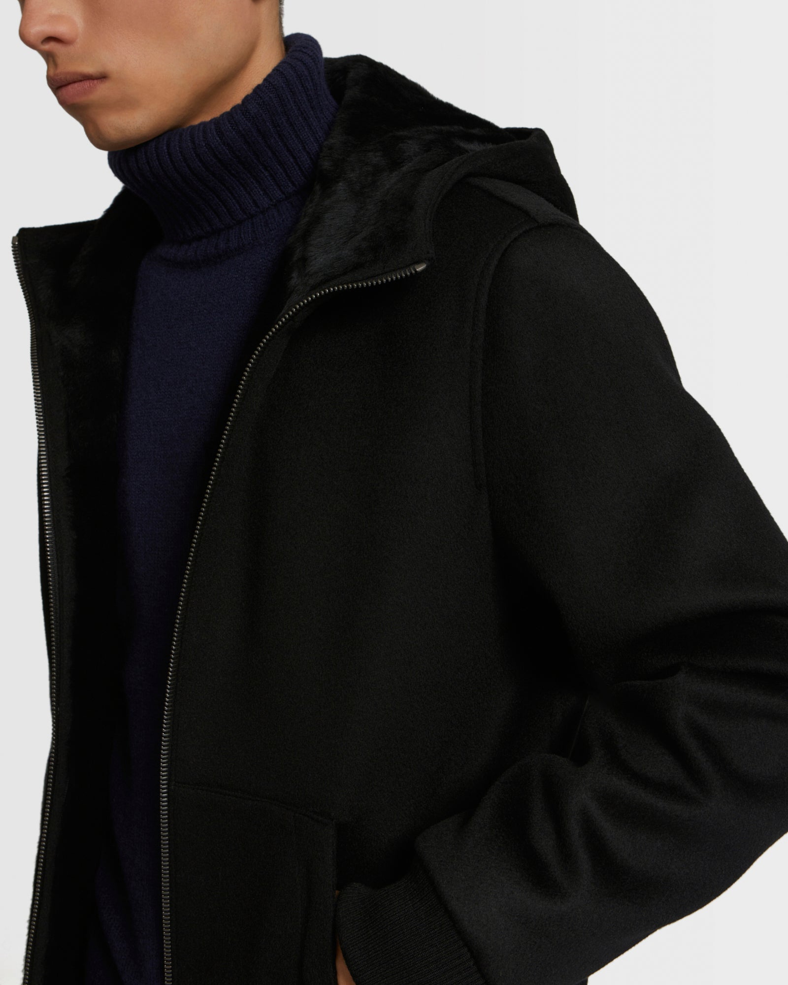 Double-Sided Cashmere Hoodie With Shearling - black - Yves Salomon