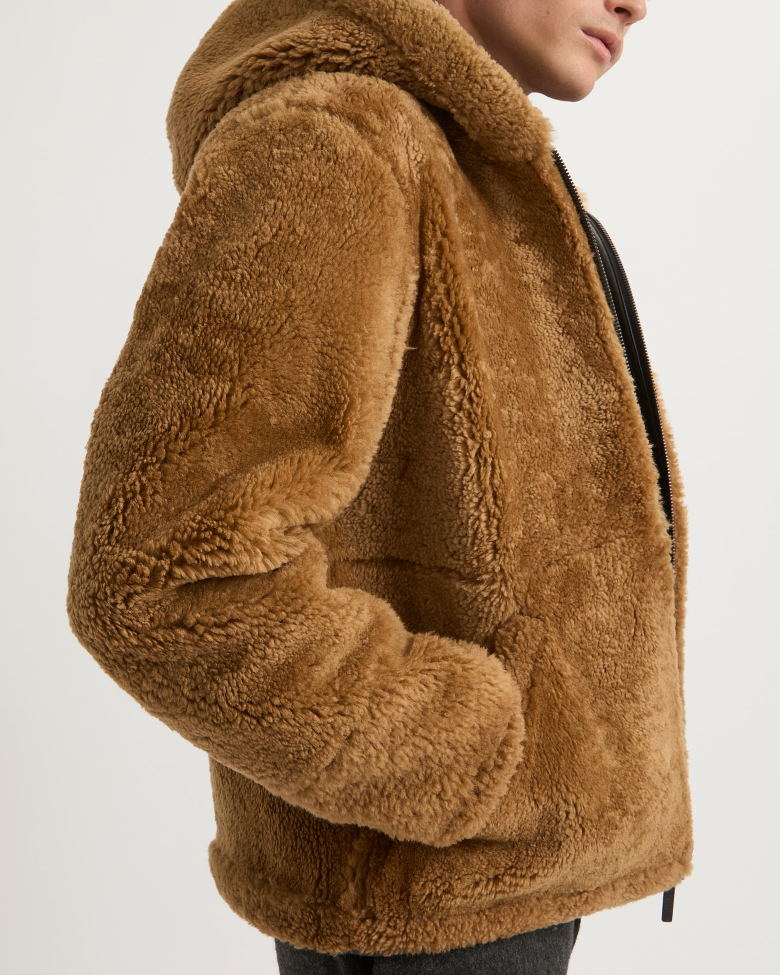 [MONOHA] / ☆ 24FW Reversible sheepskin shearling coat /2CR MONOHA] / ☆ 24FW Reversible sheepskin shearling coat /2CR