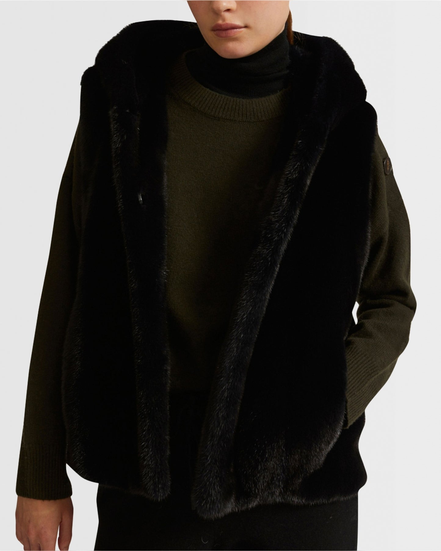 Hooded gilet in long-haired mink fur