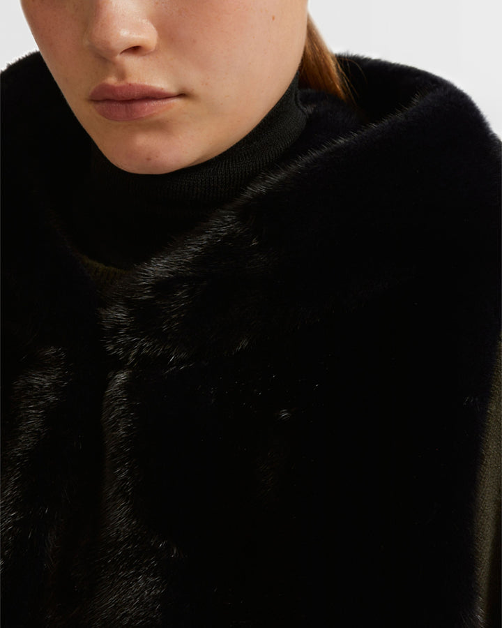 Hooded gilet in long-haired mink fur