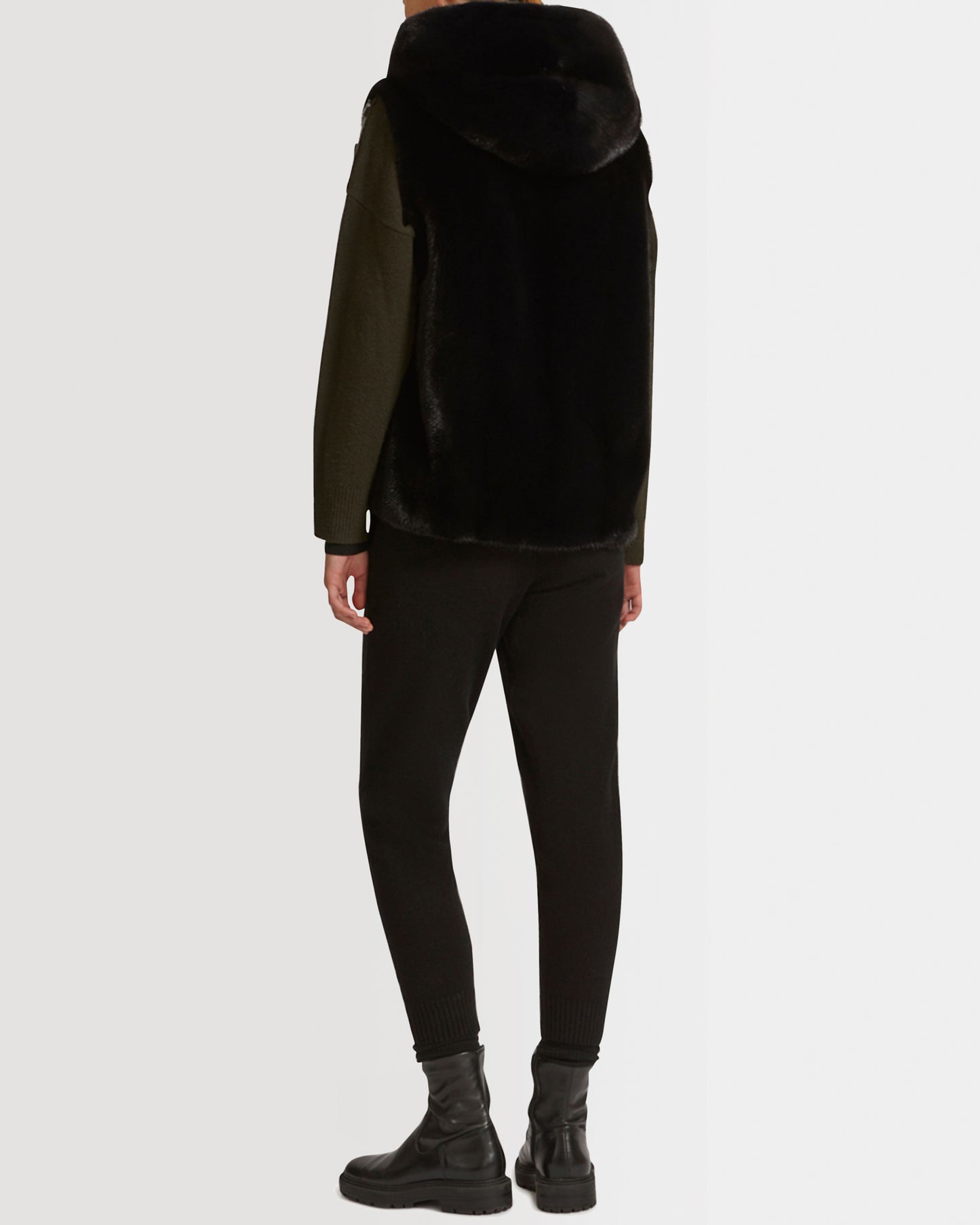 Hooded gilet in long-haired mink fur